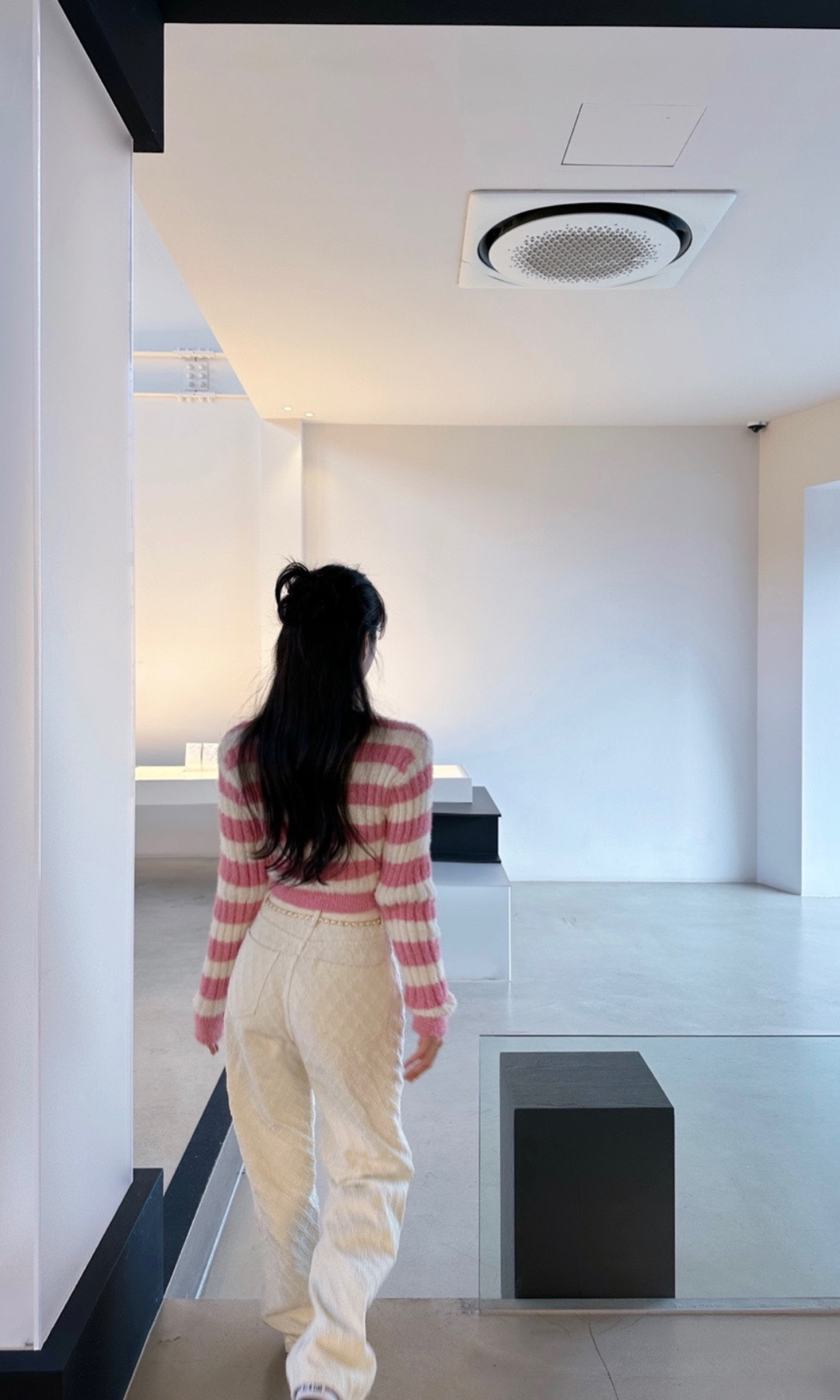 Cerelline – Tkana tekstura – Szerokie spodnie