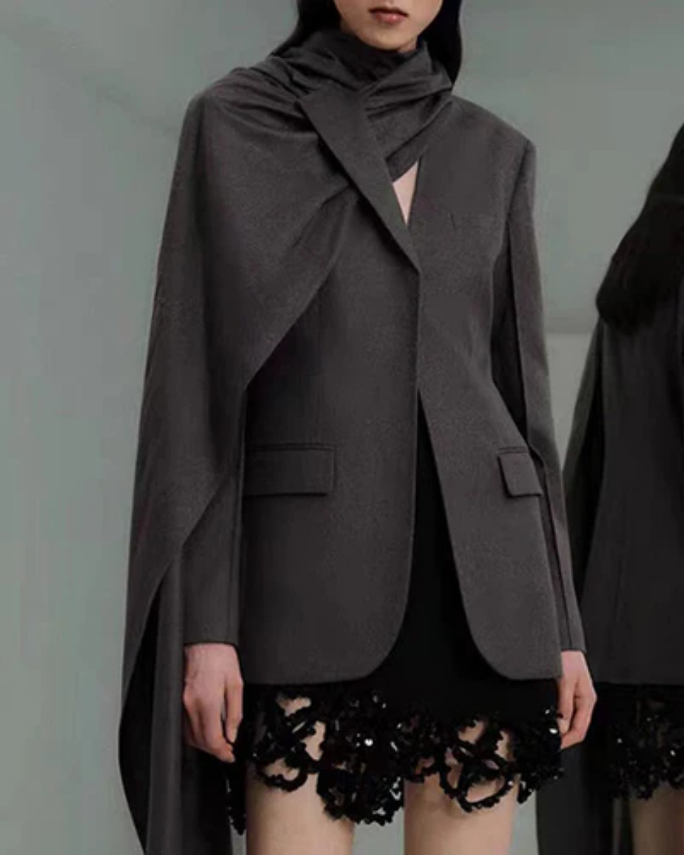 Iside – Asymetryczny kołnierz – Marynarka