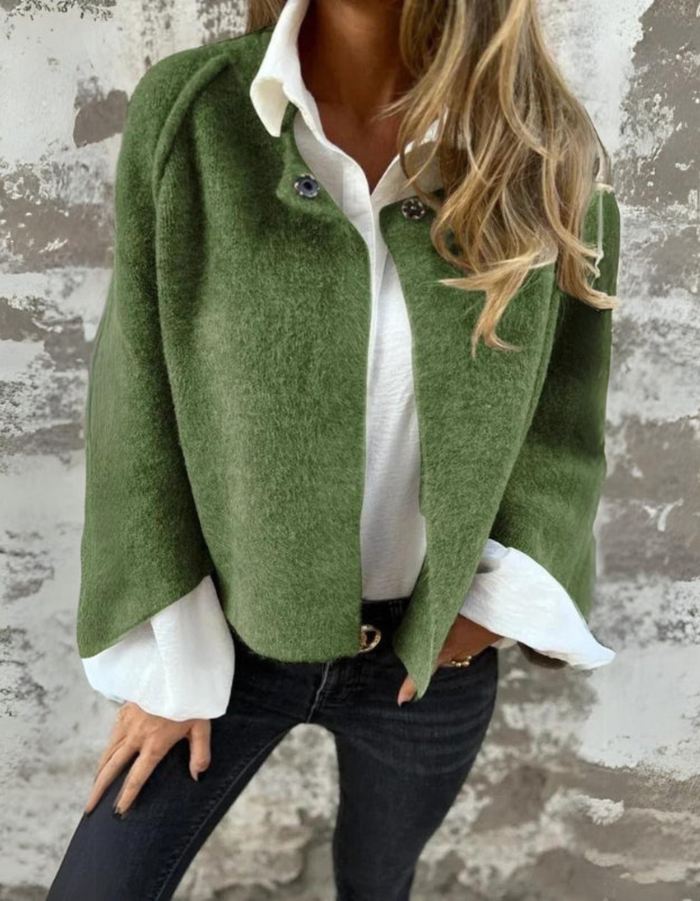 Mirella – Elegancka sylwetka – Krótka marynarka