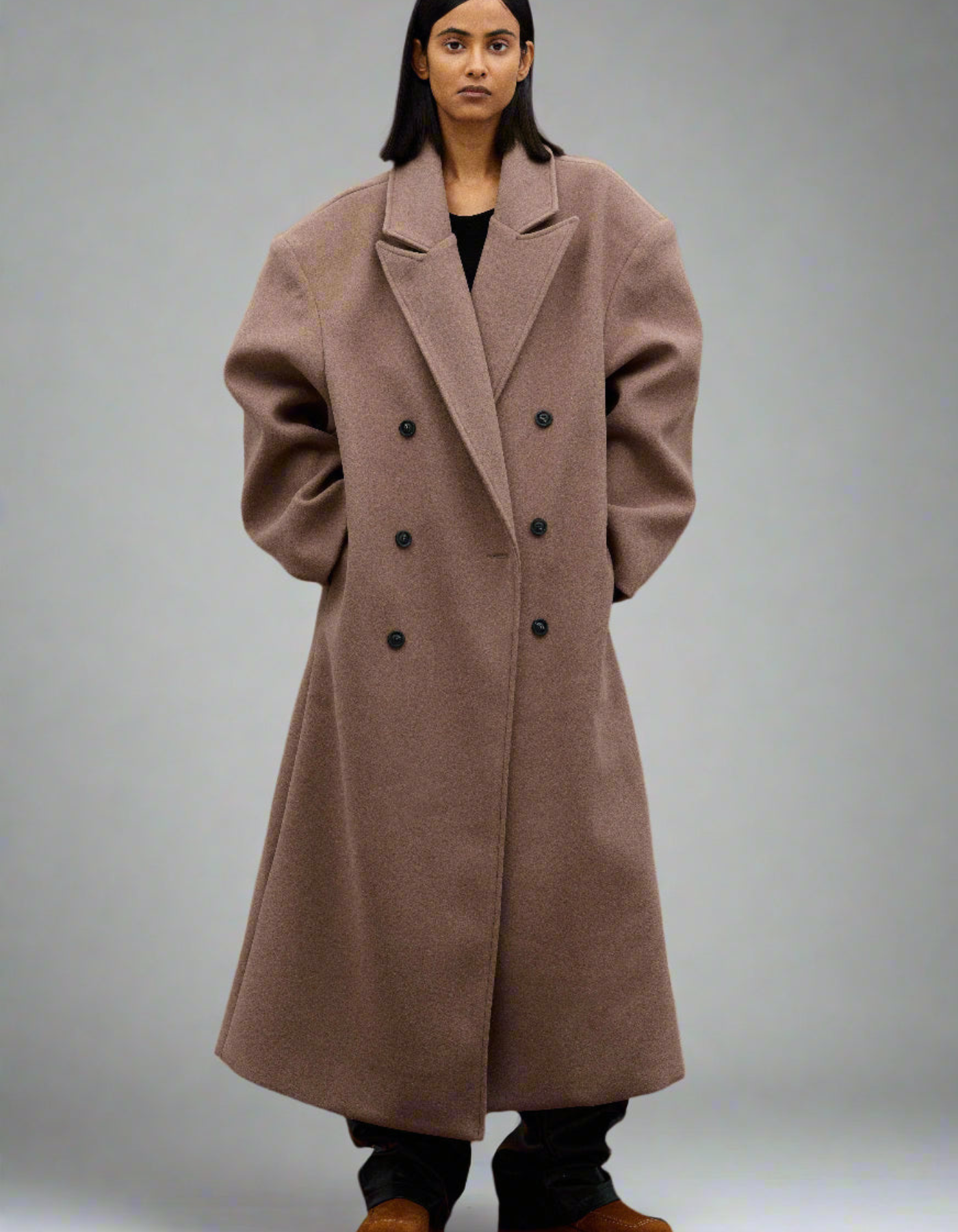 Monterelle – Przeskalowana sylwetka – Płaszcz z miękkiej tkaniny