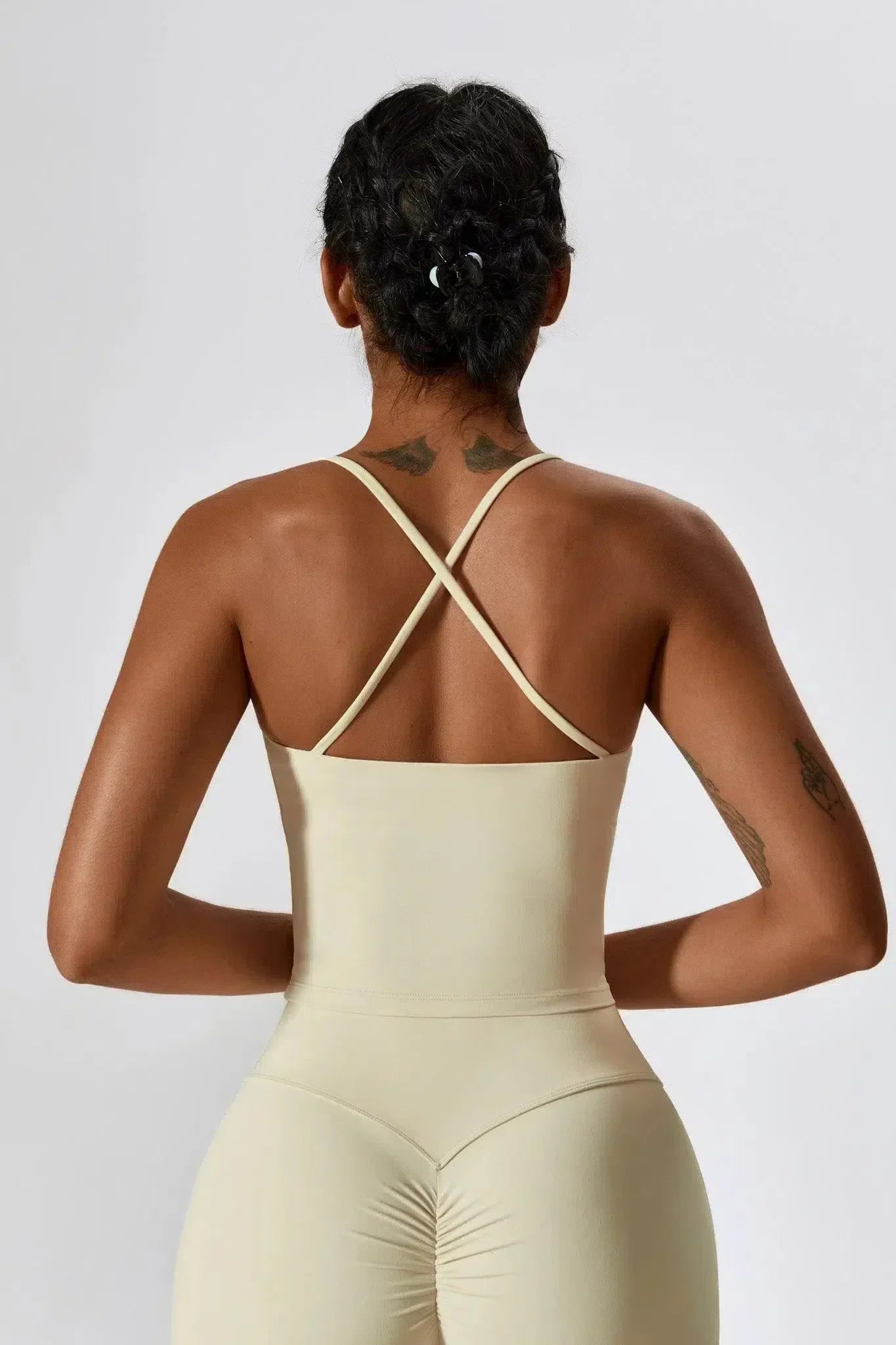 Nicolina – Kwadratowy dekolt – Zestaw top i rozkloszowane legginsy