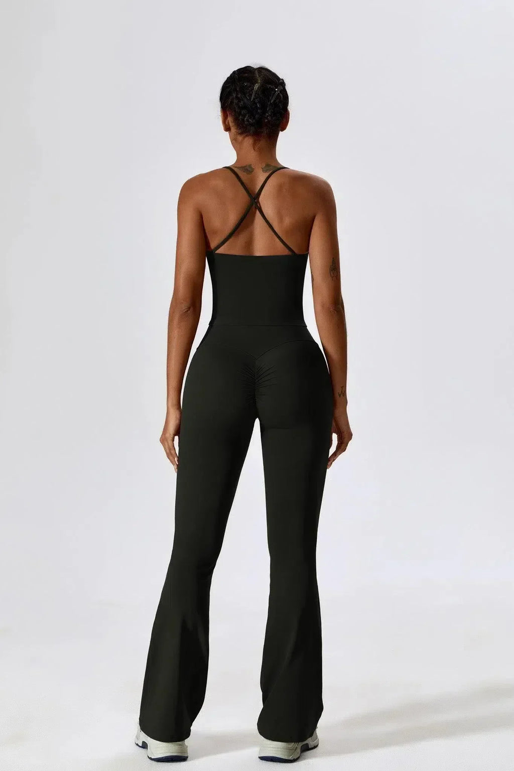 Nicolina – Kwadratowy dekolt – Zestaw top i rozkloszowane legginsy