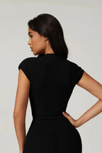 Orsola – Eleganckie wykończenie – Krótki top sportowy