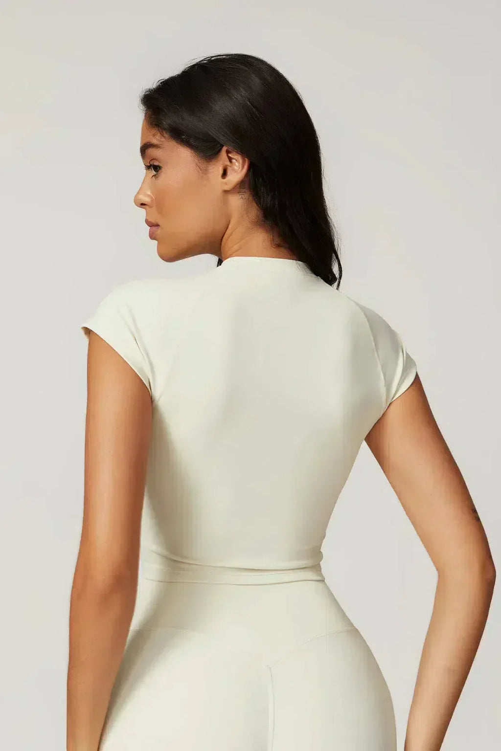 Regina – Krótki top – Zestaw top i legginsy