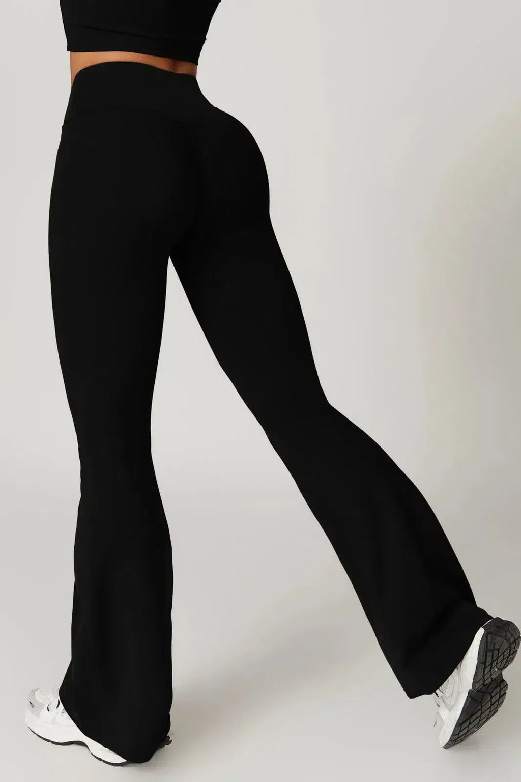 Regina – Krótki top – Zestaw top i legginsy