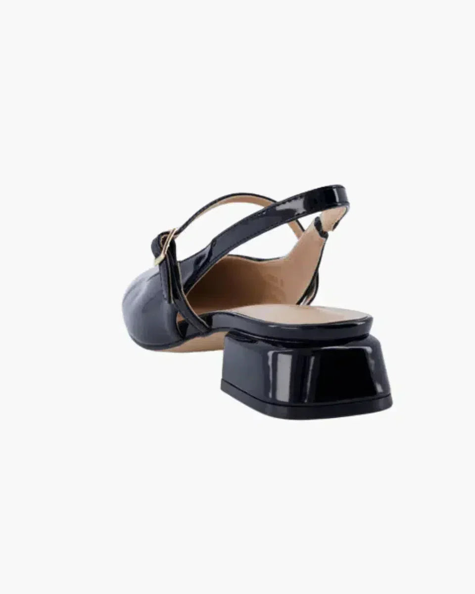 Sabrina – Wegański lakier – Eleganckie obuwie