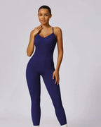 Solara – Dekolt V – Nowoczesny kombinezon sportowy