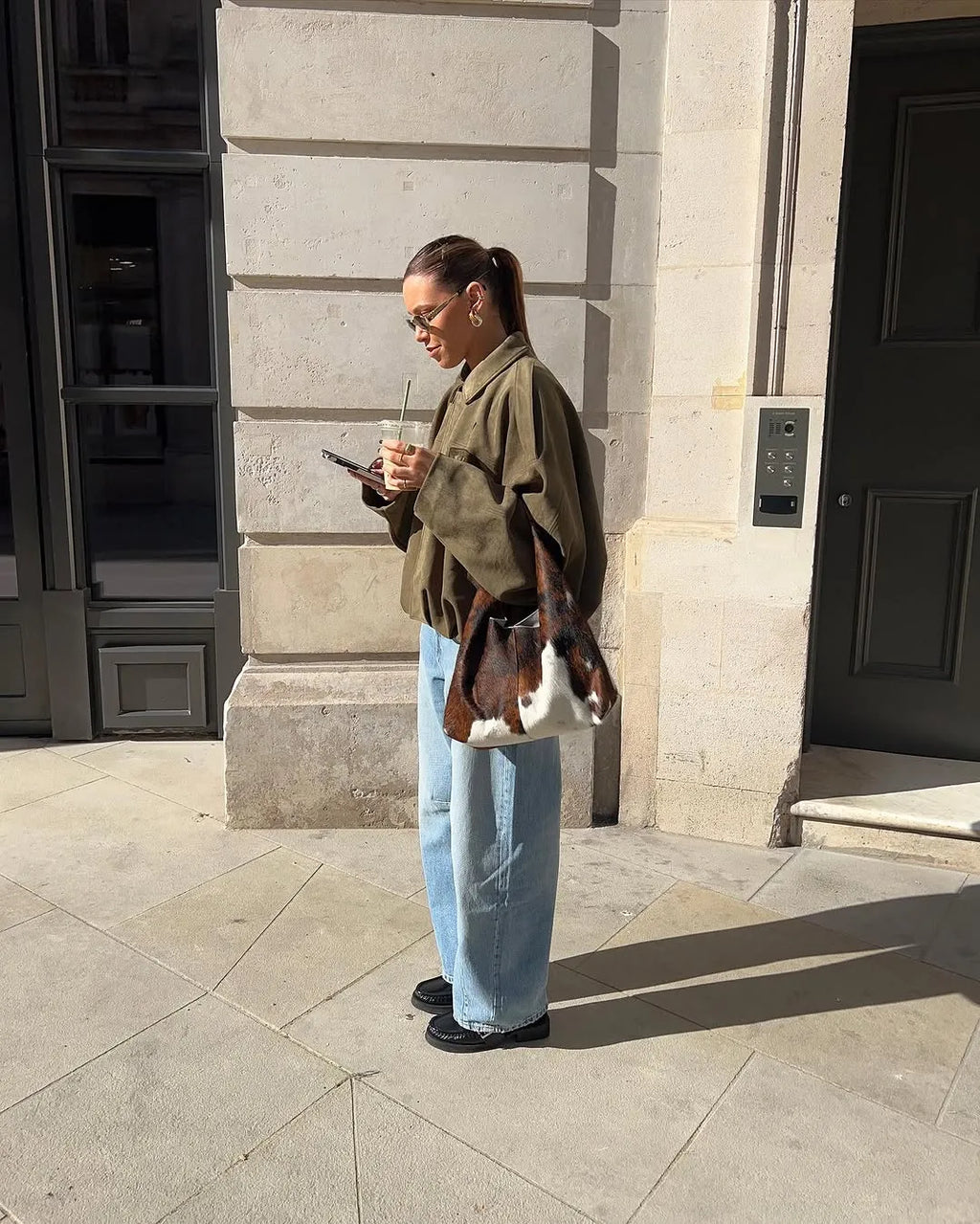 Verdua – Luxury feel – Bomberka z miękką fakturą