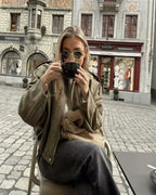 Verdua – Luxury feel – Bomberka z miękką fakturą